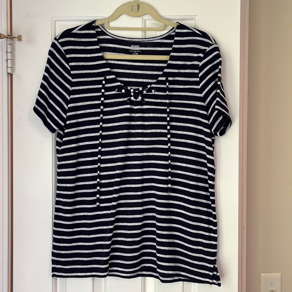 Old Navy Size L Tie Front Navy and White Striped Tee